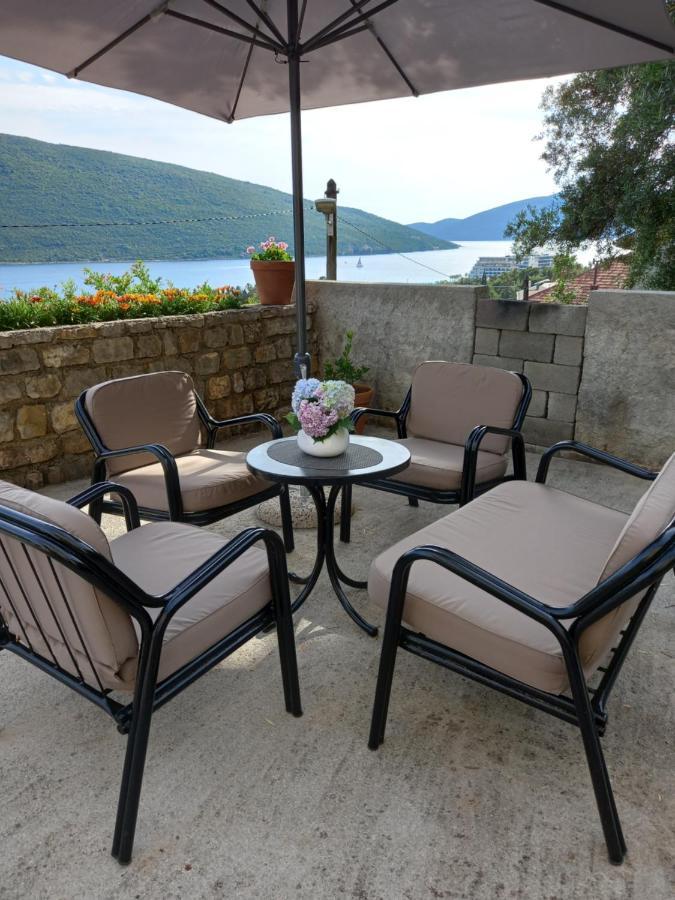 Villa House Hill Star Kumbor Exterior foto