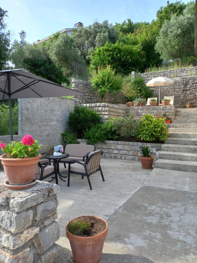 Villa House Hill Star Kumbor Exterior foto